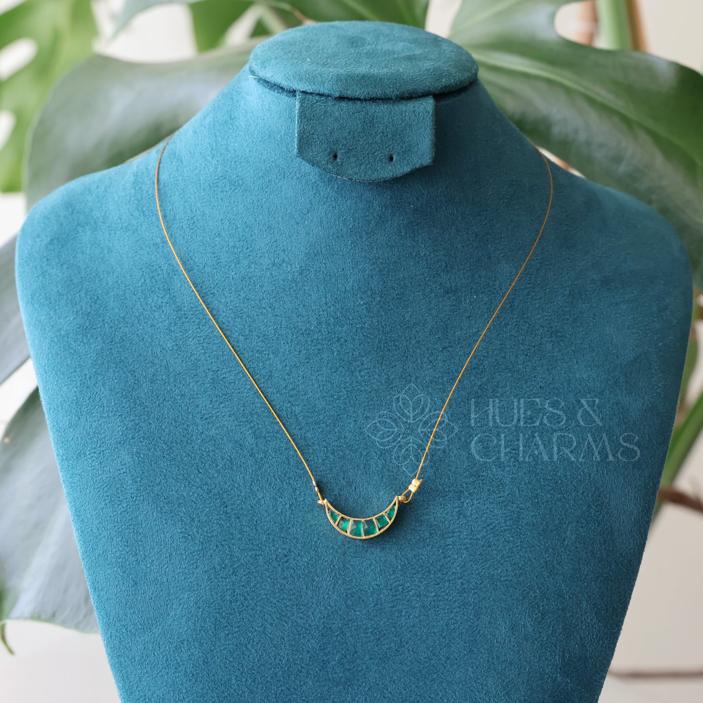 MINIMAL HALF MOON FLOATING NECKPIECE (COLOURS AVAILABLE)
