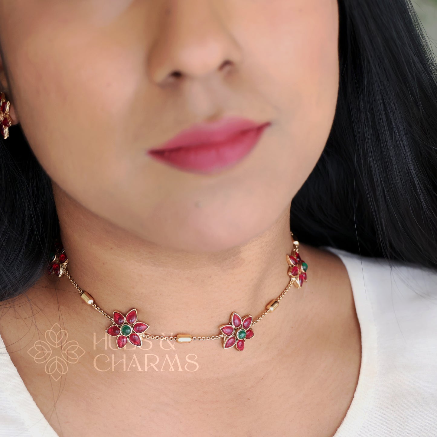 GOLDEN SIMPLE FLORA NECKLACE SET