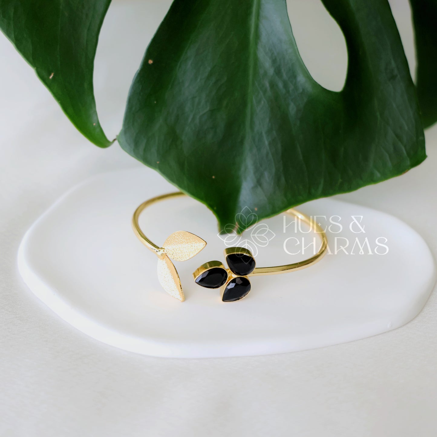 GOLDEN GLOSSY AURORA BANGLE (COLOURS AVAILABLE)