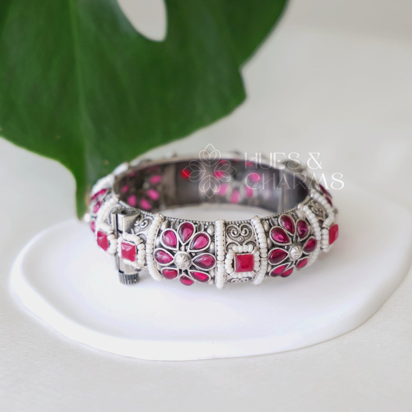 OXIDIZED FLORA SCREW KADA BANGLES(Colours available)
