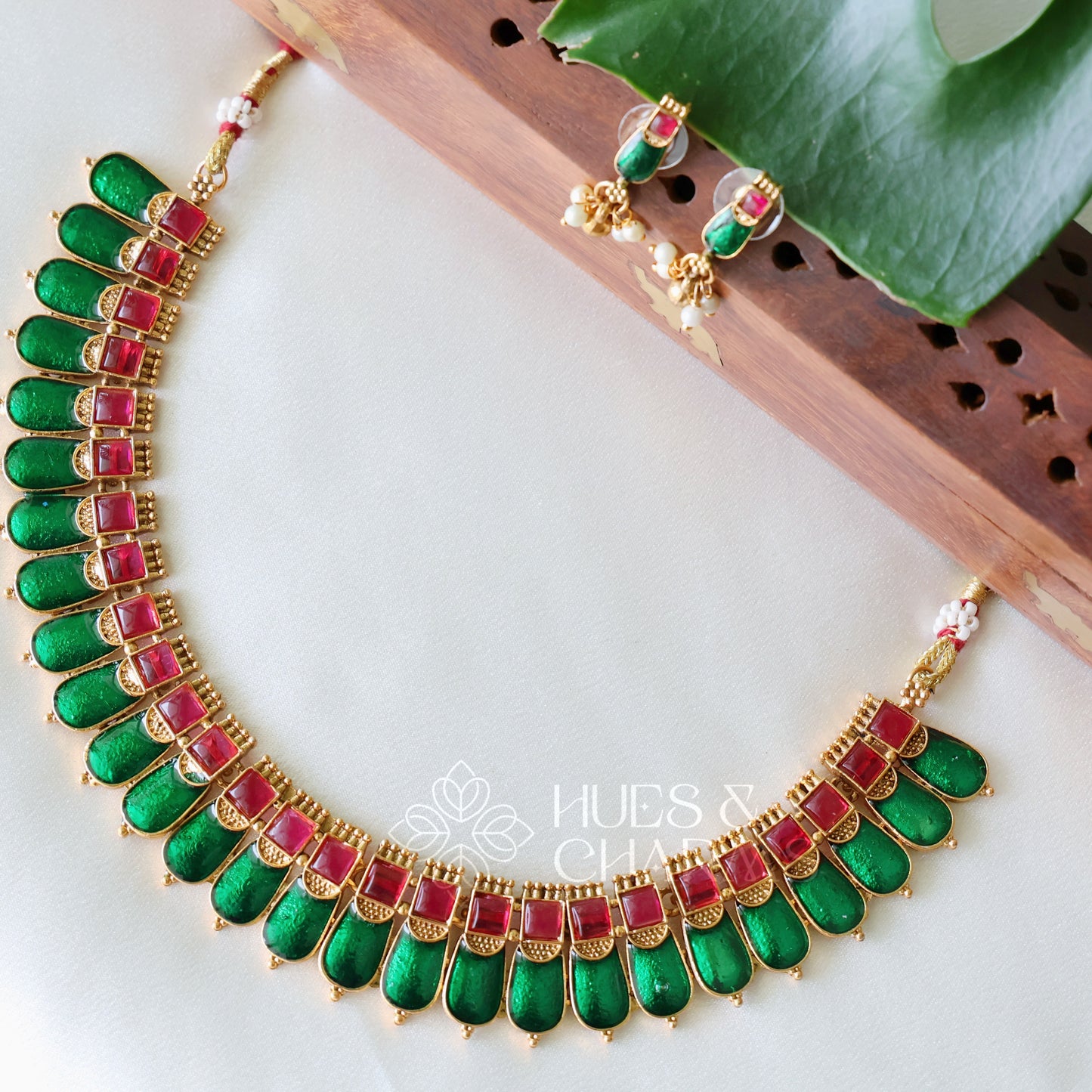 GOLDEN PALAKKA RATNAM NECKLACE SET (COLOURS AVAILABLE)