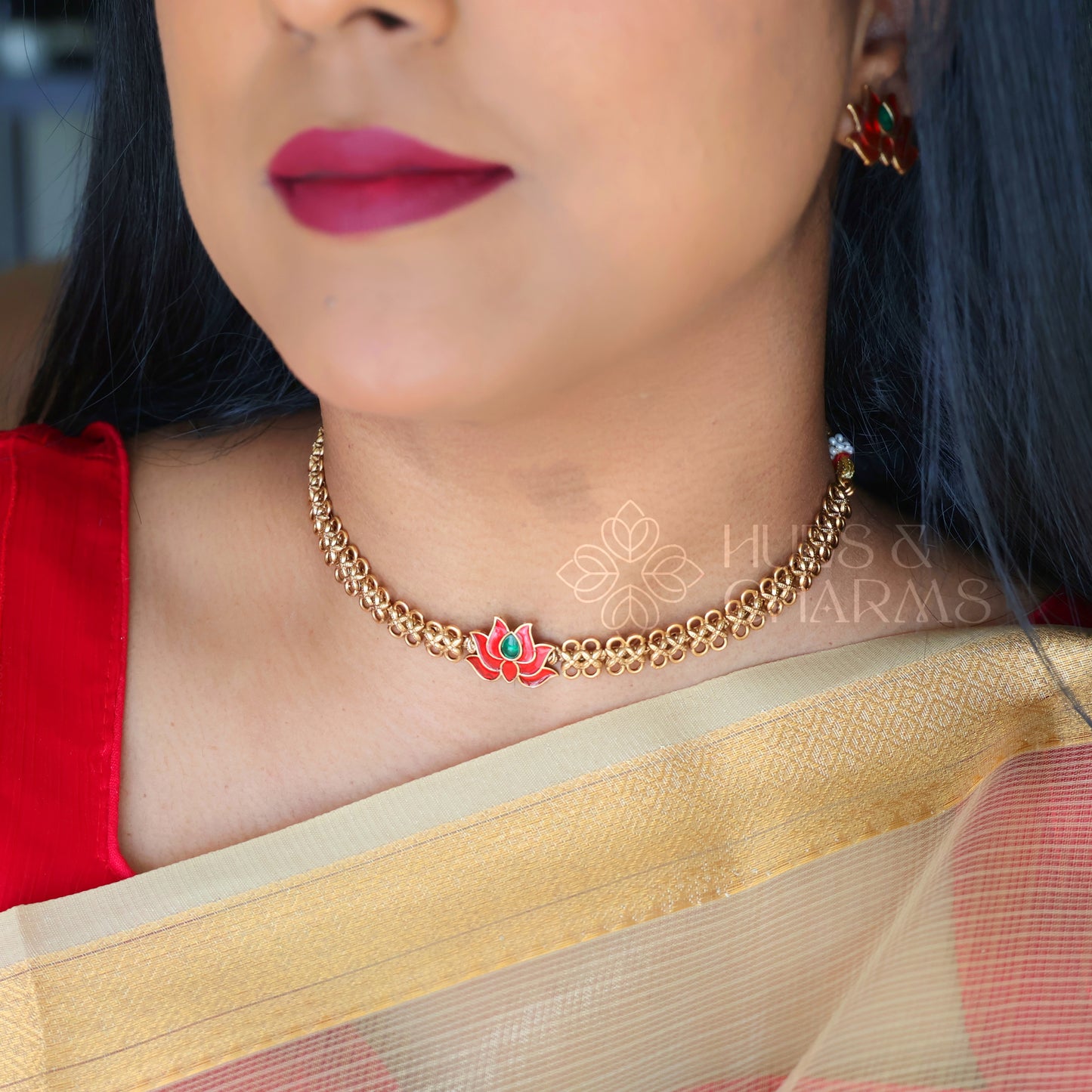 GOLDEN PADMA CHOKER SET (COLOURS AVAILABLE)