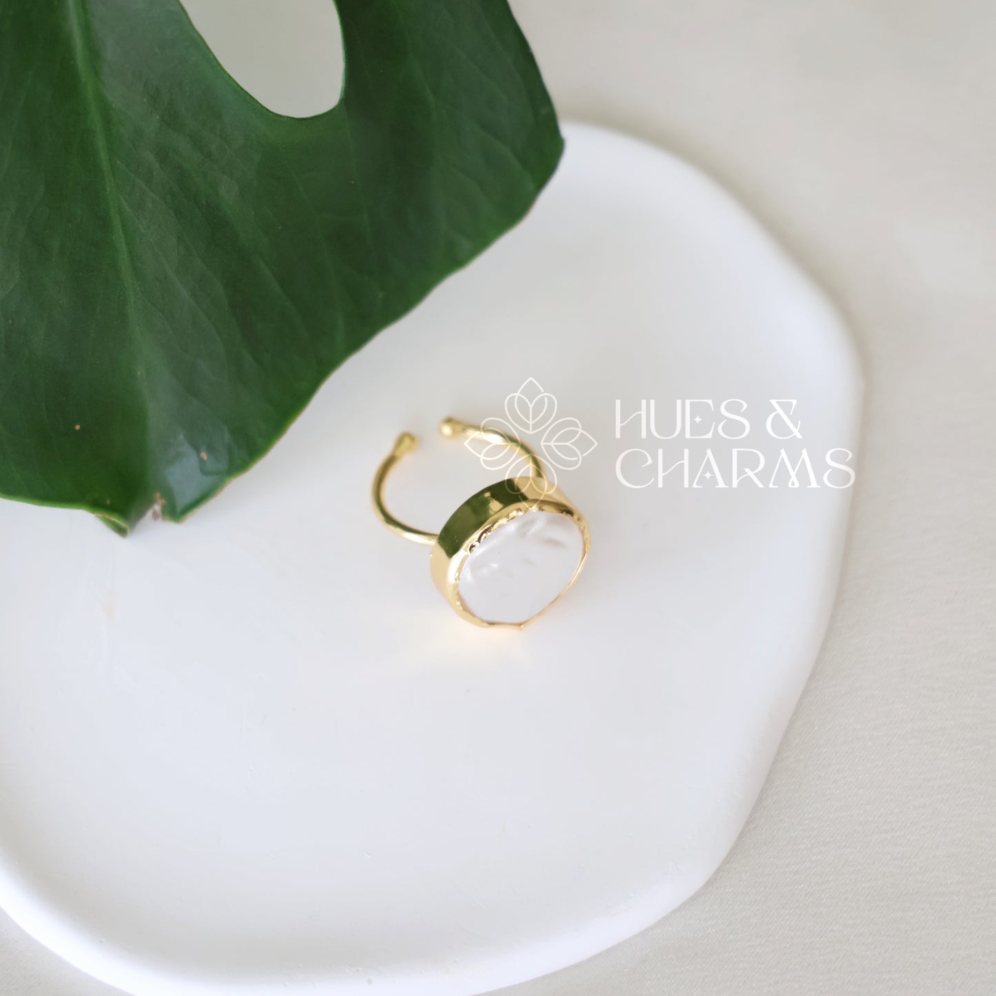 GOLDEN BIG MOP ADJUSTABLE RING