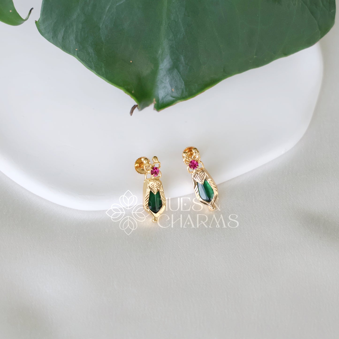 GOLDEN NAGAPADAM STUDS