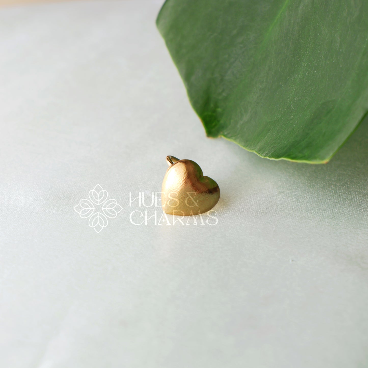 GOLDEN MUSE HEART ADJUSTABLE RING