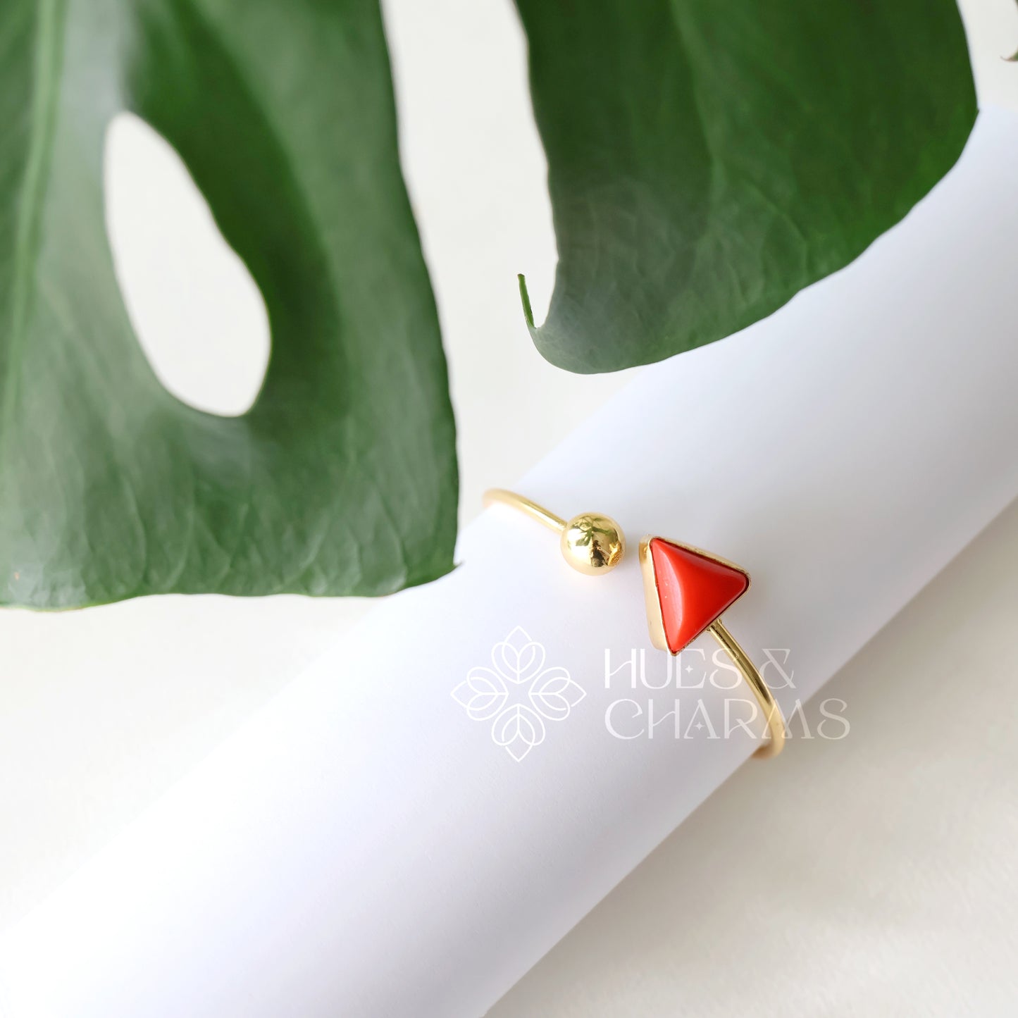 GOLDEN ADJUSTABLE CORAL BANGLE