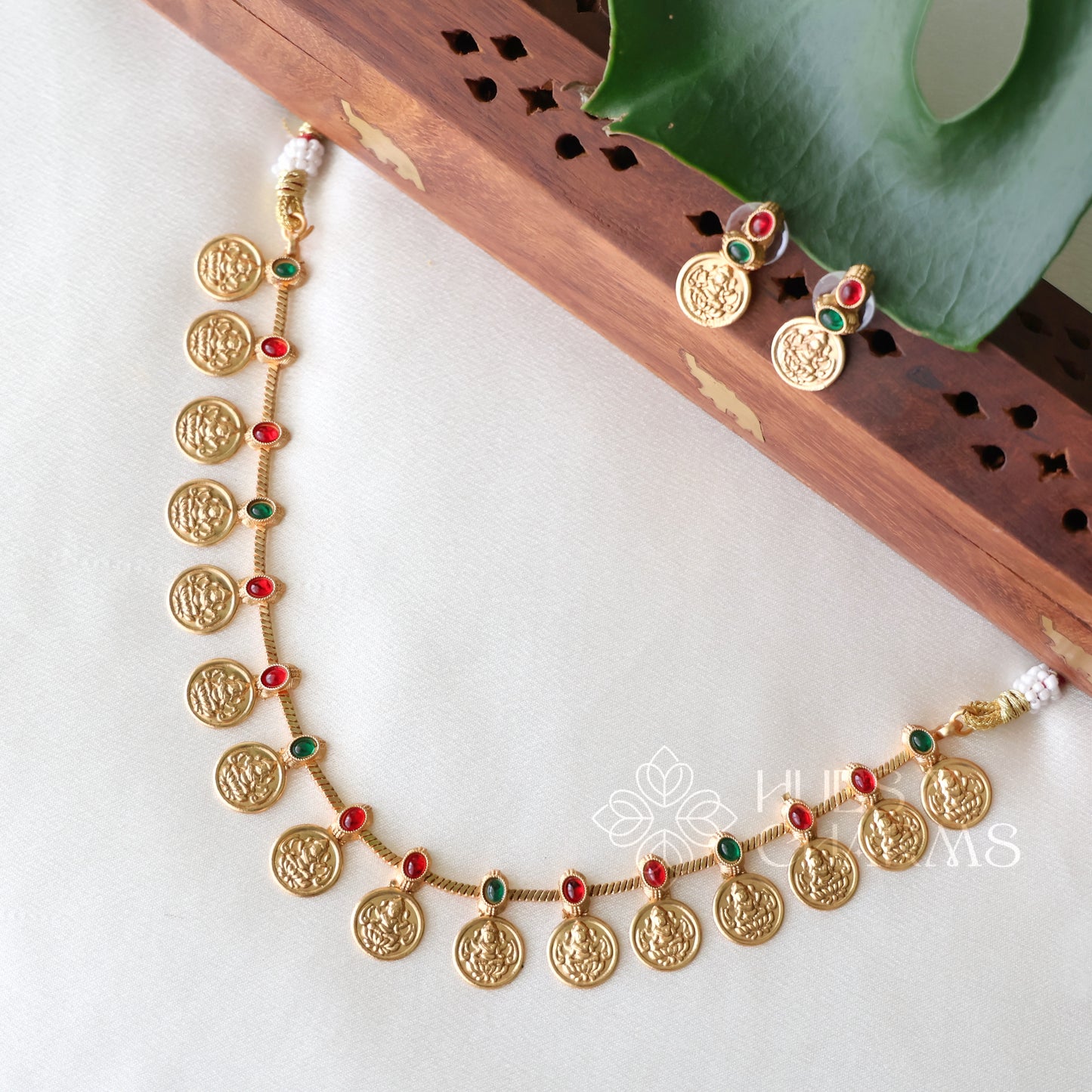 GOLDEN LAKSHMI COIN KEMP NECKLACE SET
