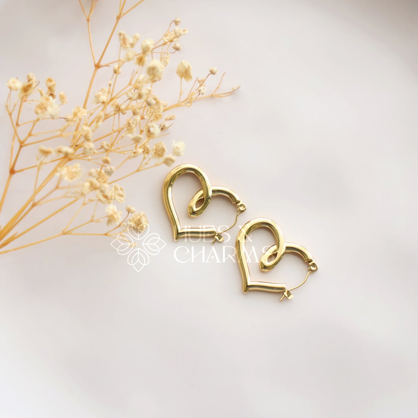 GOLDEN HEART HOOPS