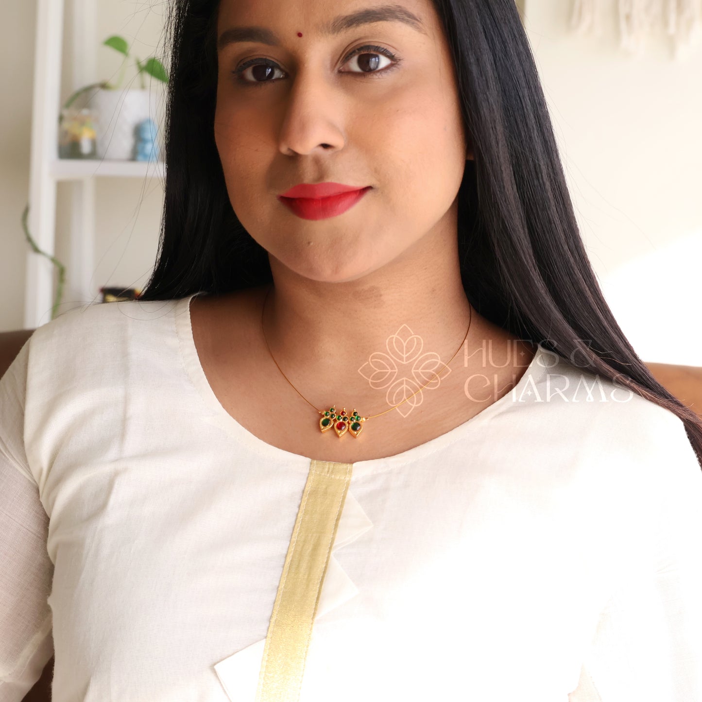 TRADITIONAL SMALL MANGO FLOATING NECKPIECE (COLOURS AVAILABLE)