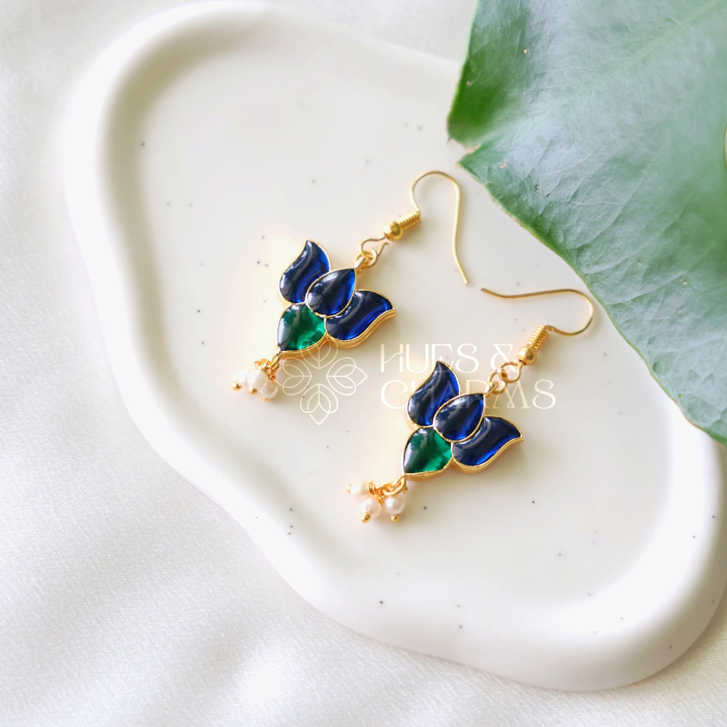 LOTUS DROPS EARRINGS