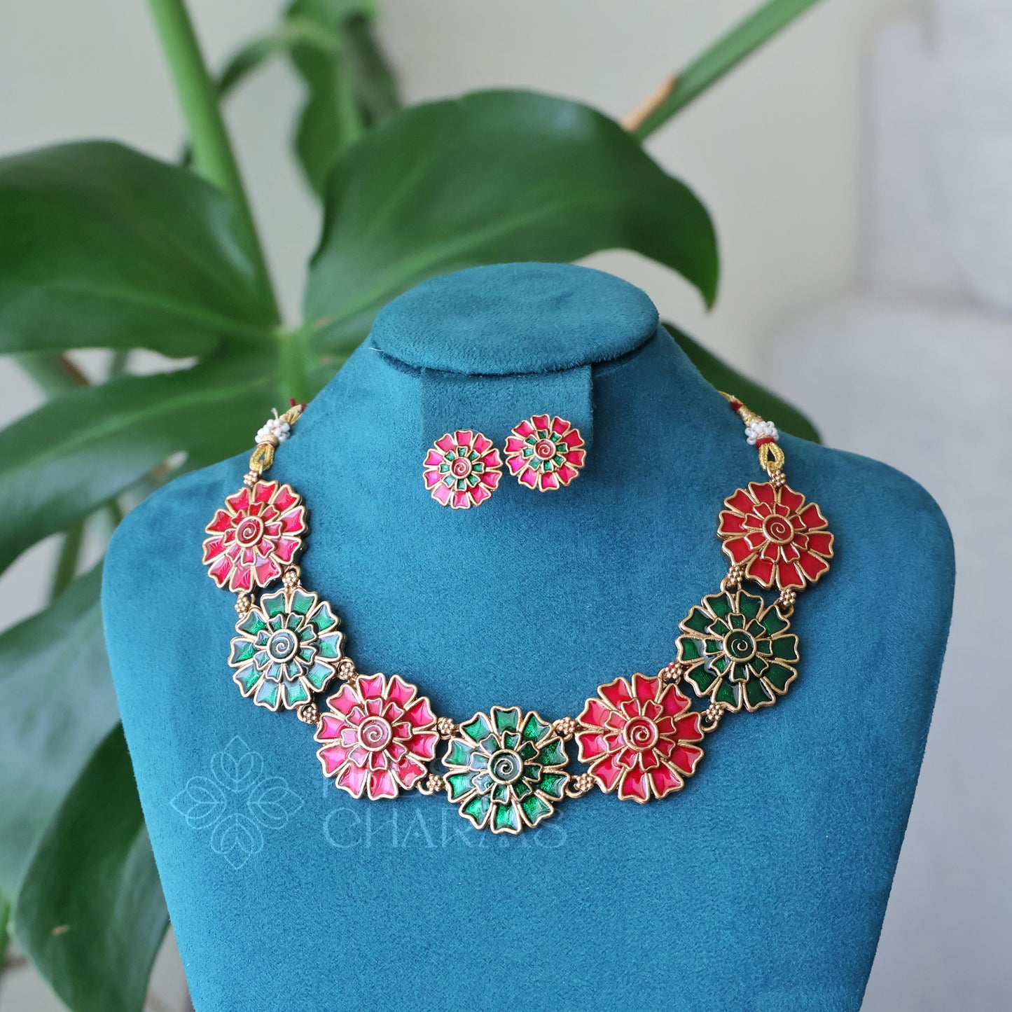 ENAMEL FLORAL NECKLACE SET