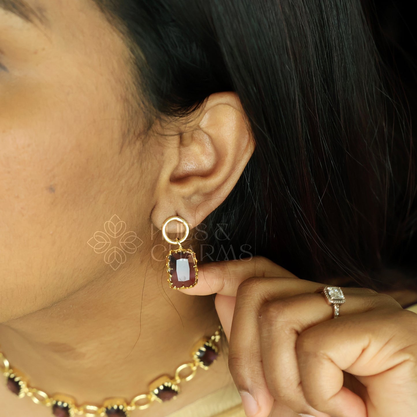 GLOSSY RECTANGLE LUMINA NECKLACE SET (COLOURS AVAILABLE)