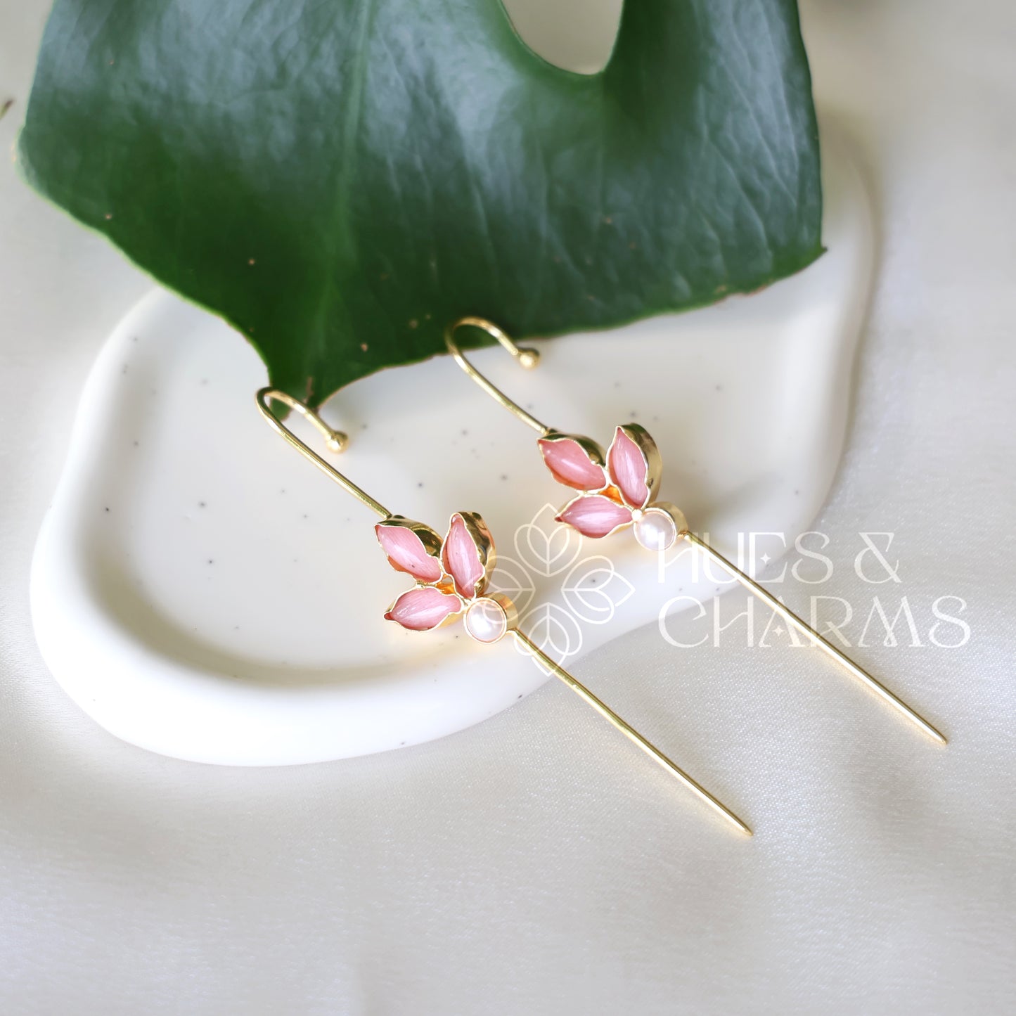 GOLDEN FLORAL EAR CUFF WITH PEARL (COLOURS AVAILABLE)
