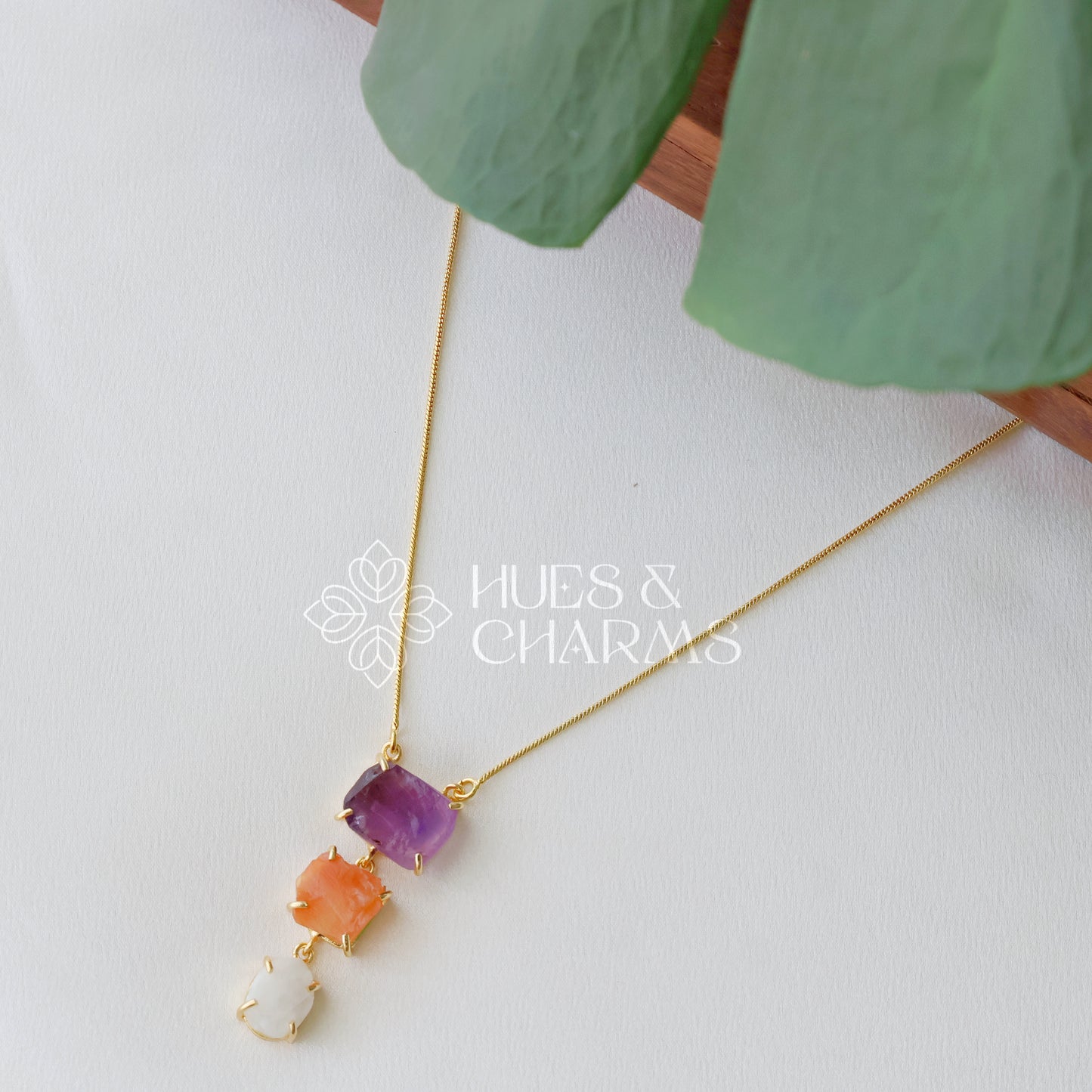 3 RAW STONE PENDANT NECKPIECE
