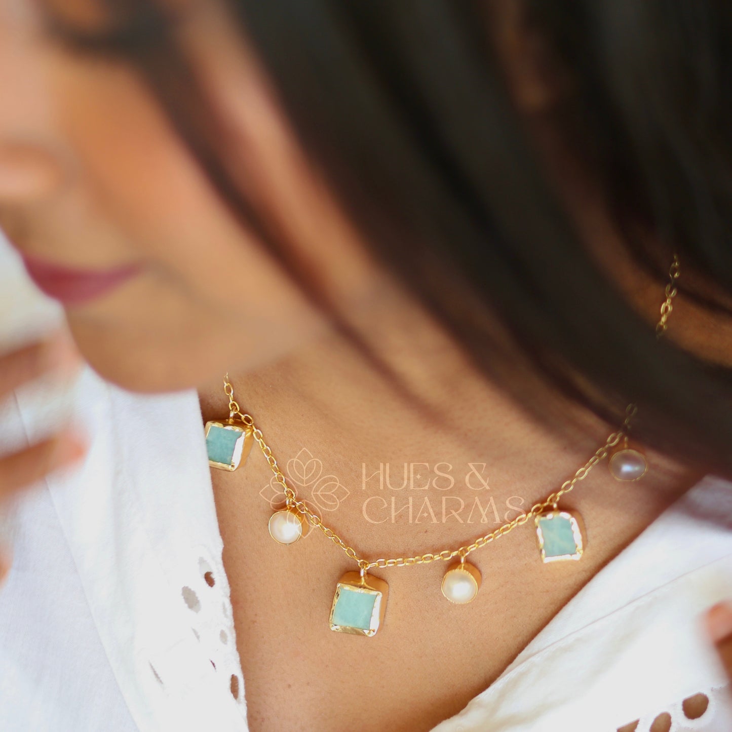 RAW STONE WITH PEARL DROPS NECKPIECE- GREEN AVENTURINE