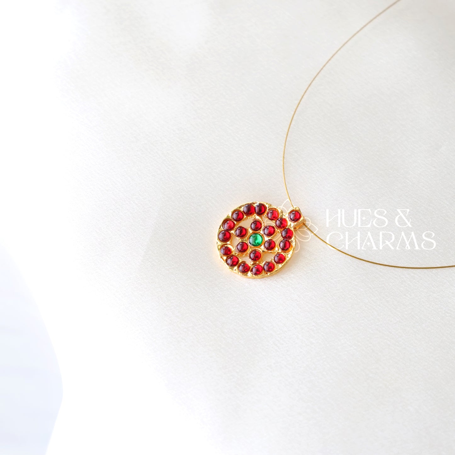 TRADITIONAL SINGLE PENDANT FLOATING NECKPIECE ( OPTIONS AVAILABLE)