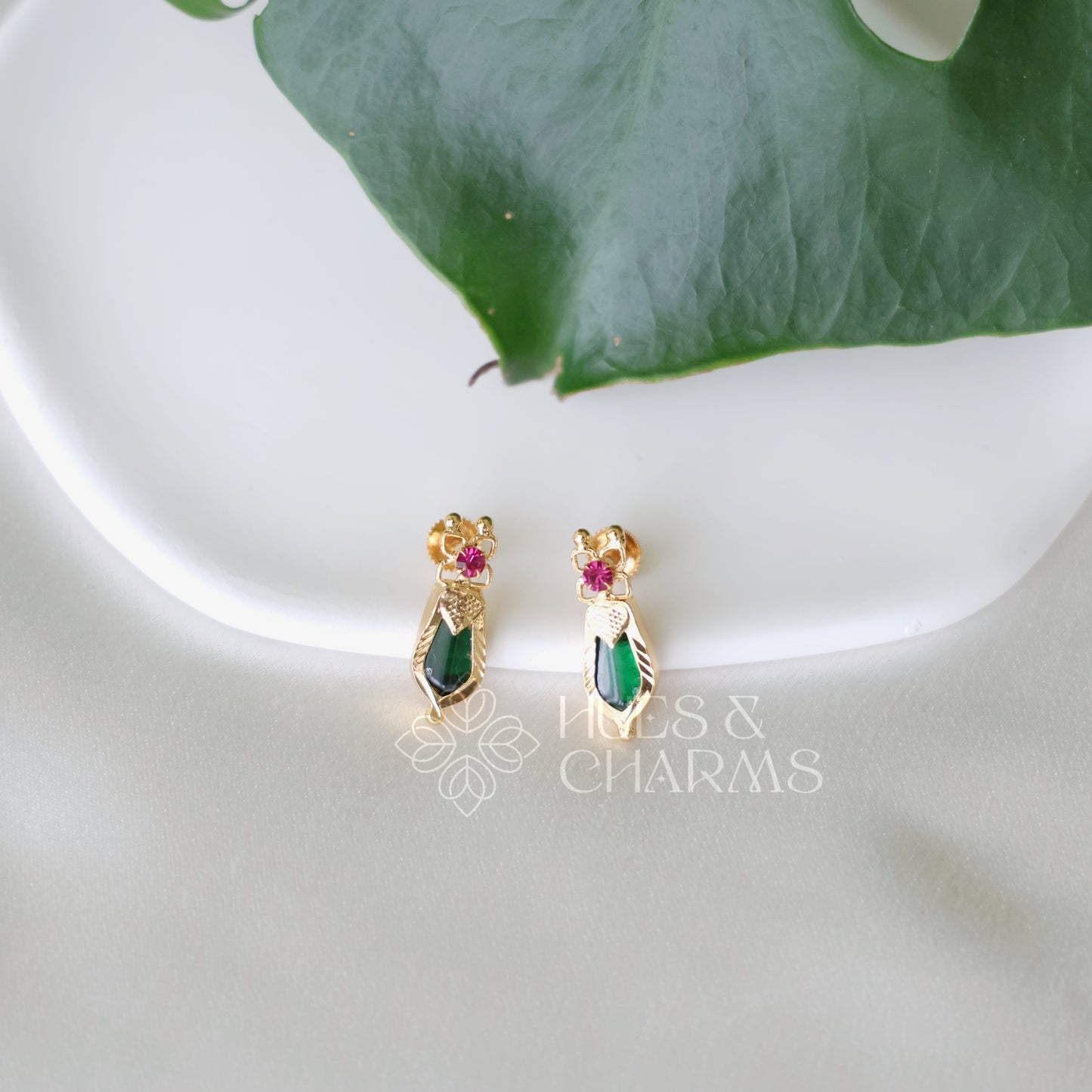 GOLDEN NAGAPADAM STUDS