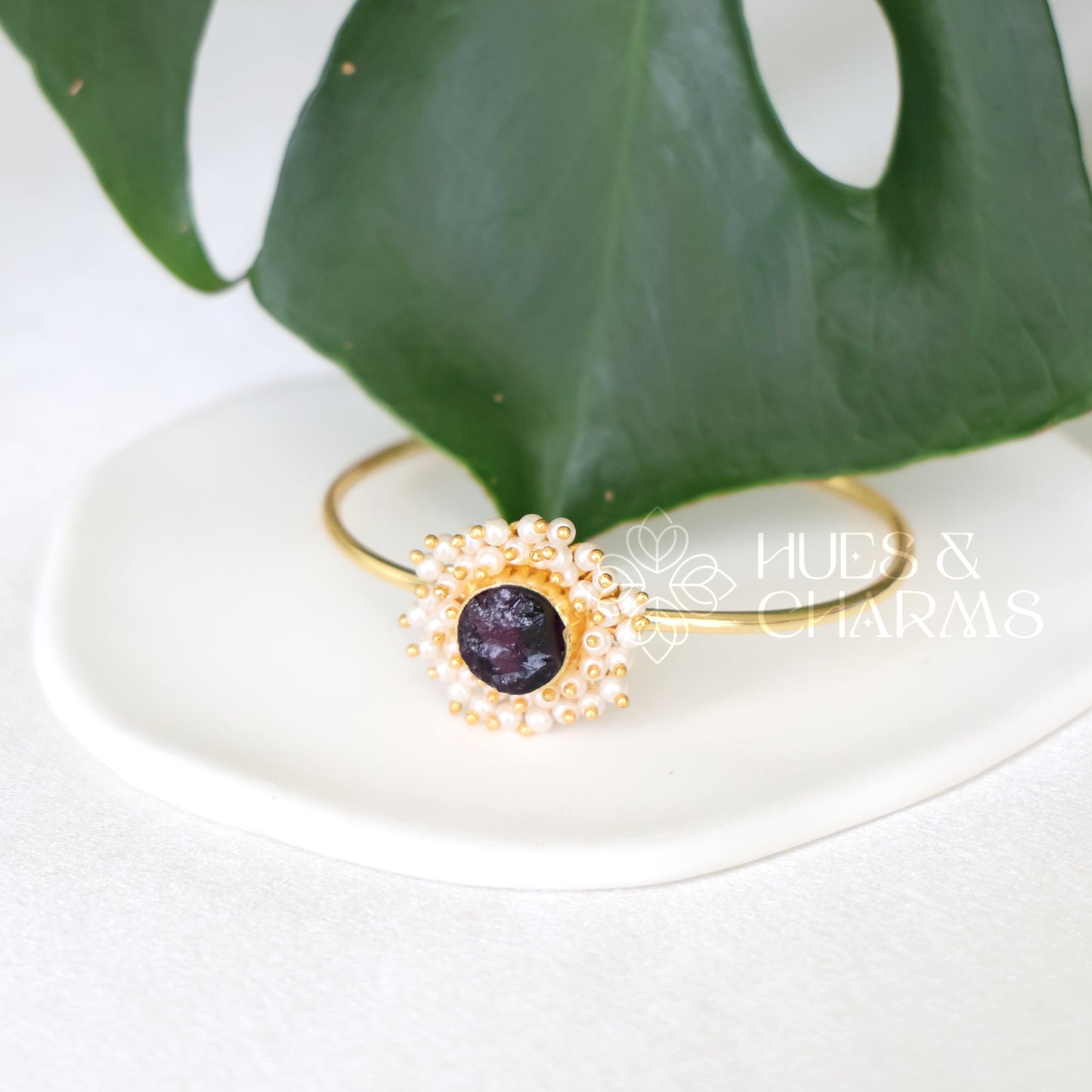 GOLDEN RAW STONE BANGLE WITH CLUSTER PEARLS (COLOURS AVAILABLE)