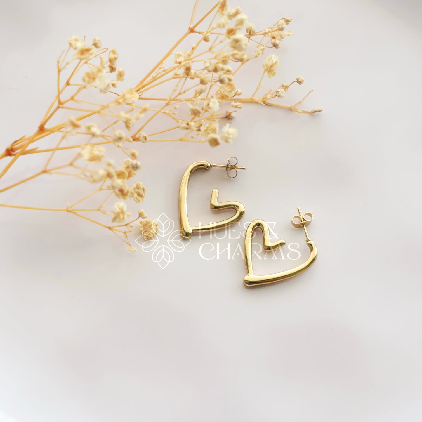 GOLDEN HEARTBEAT HOOPS