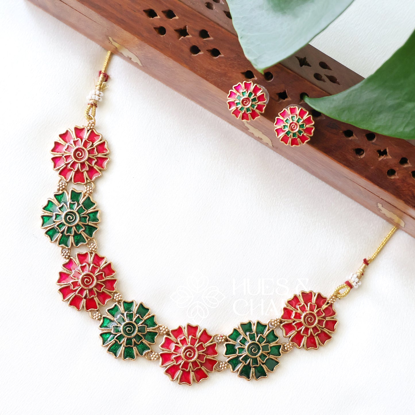 ENAMEL FLORAL NECKLACE SET