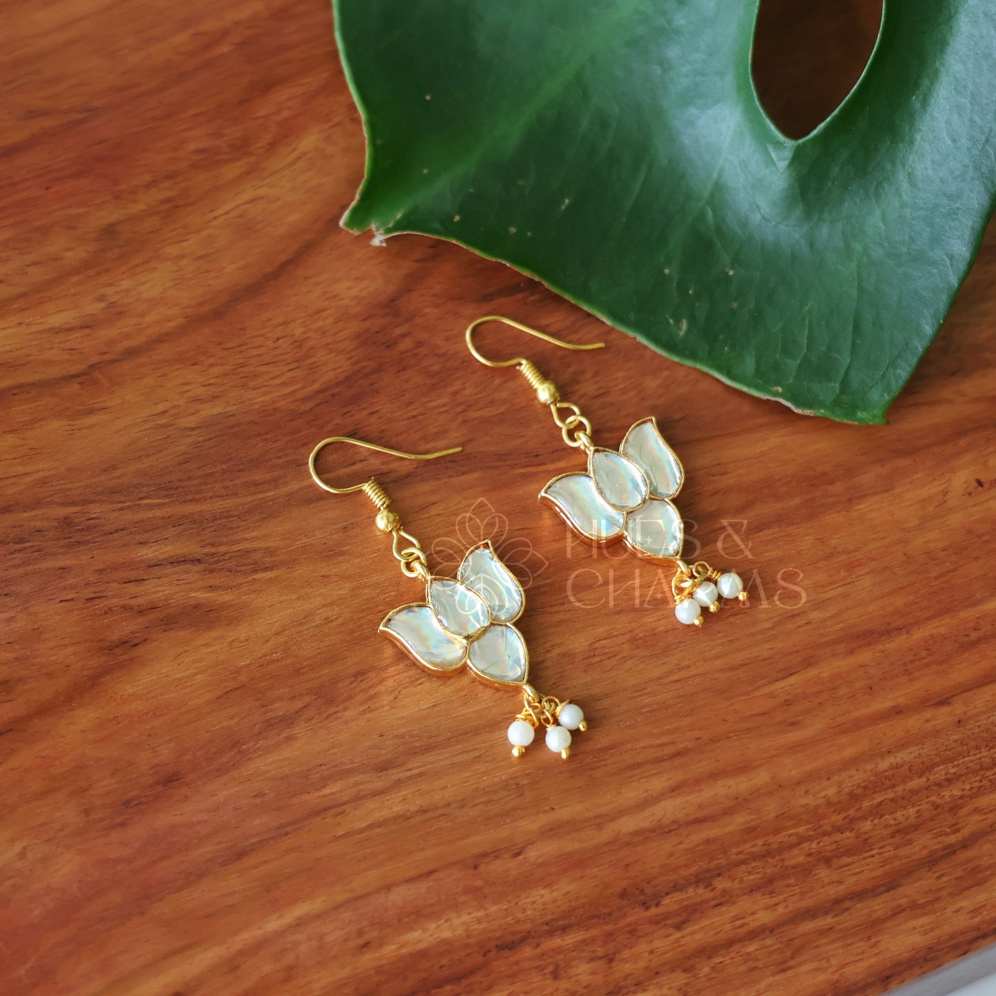 WHITE LOTUS DROPS EARRINGS