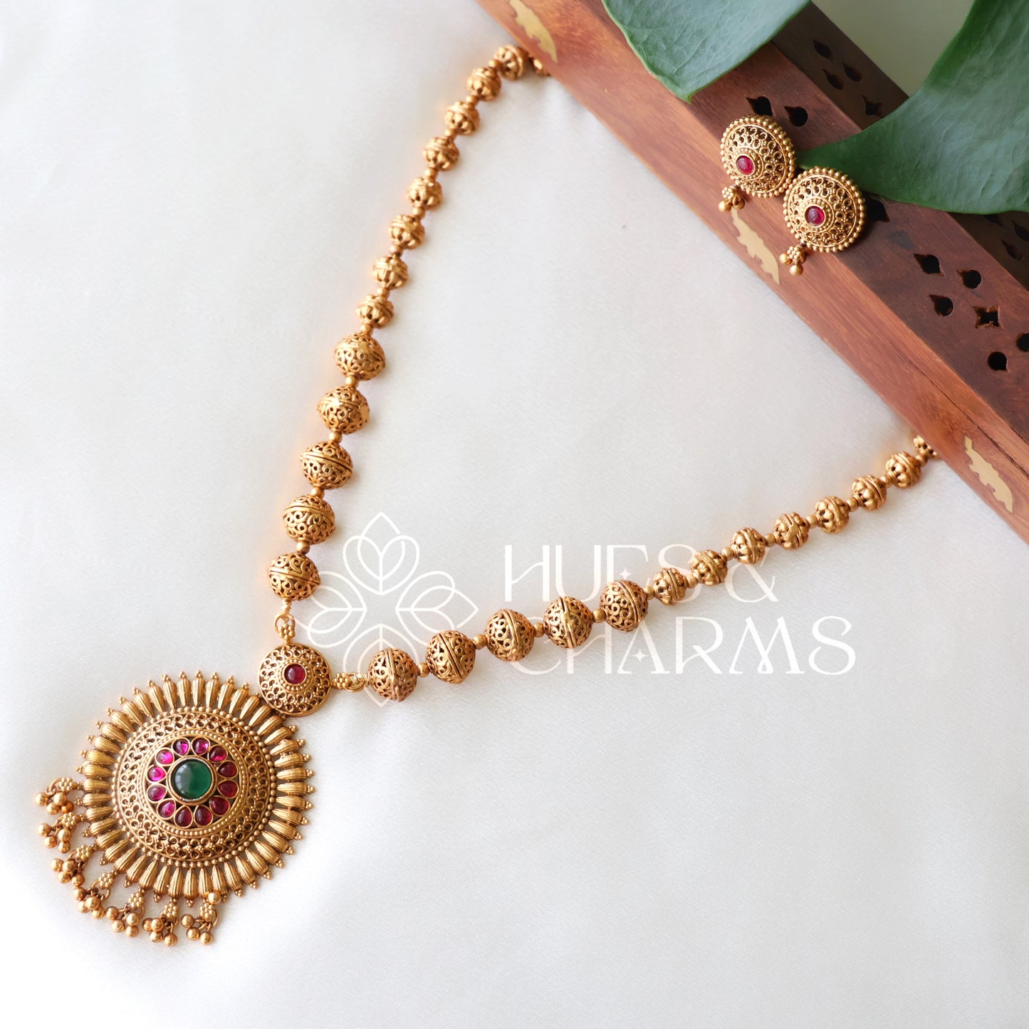 GOLDEN HERITAGE CHAKRA HARAM SET