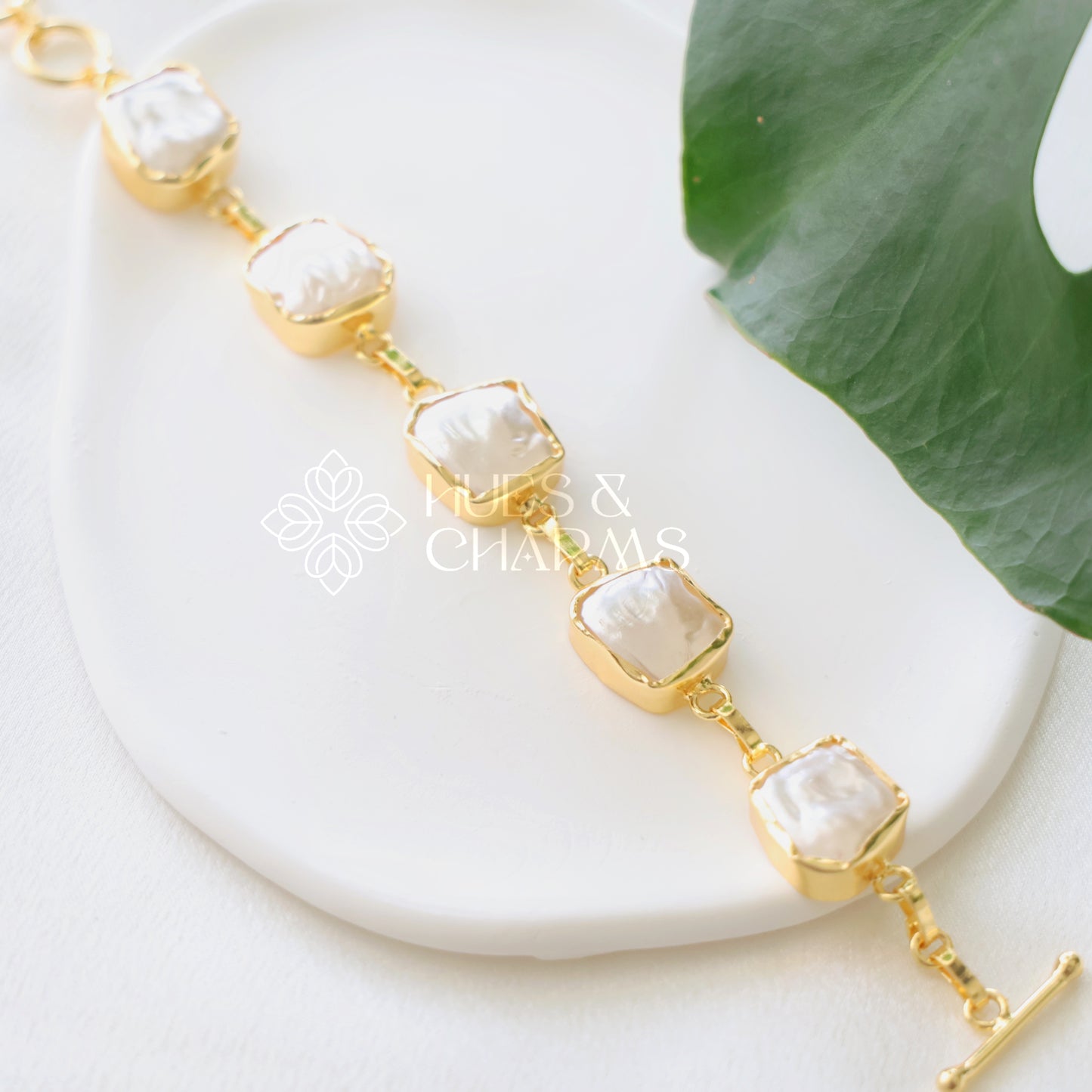 GOLDEN PEARL BRACELET