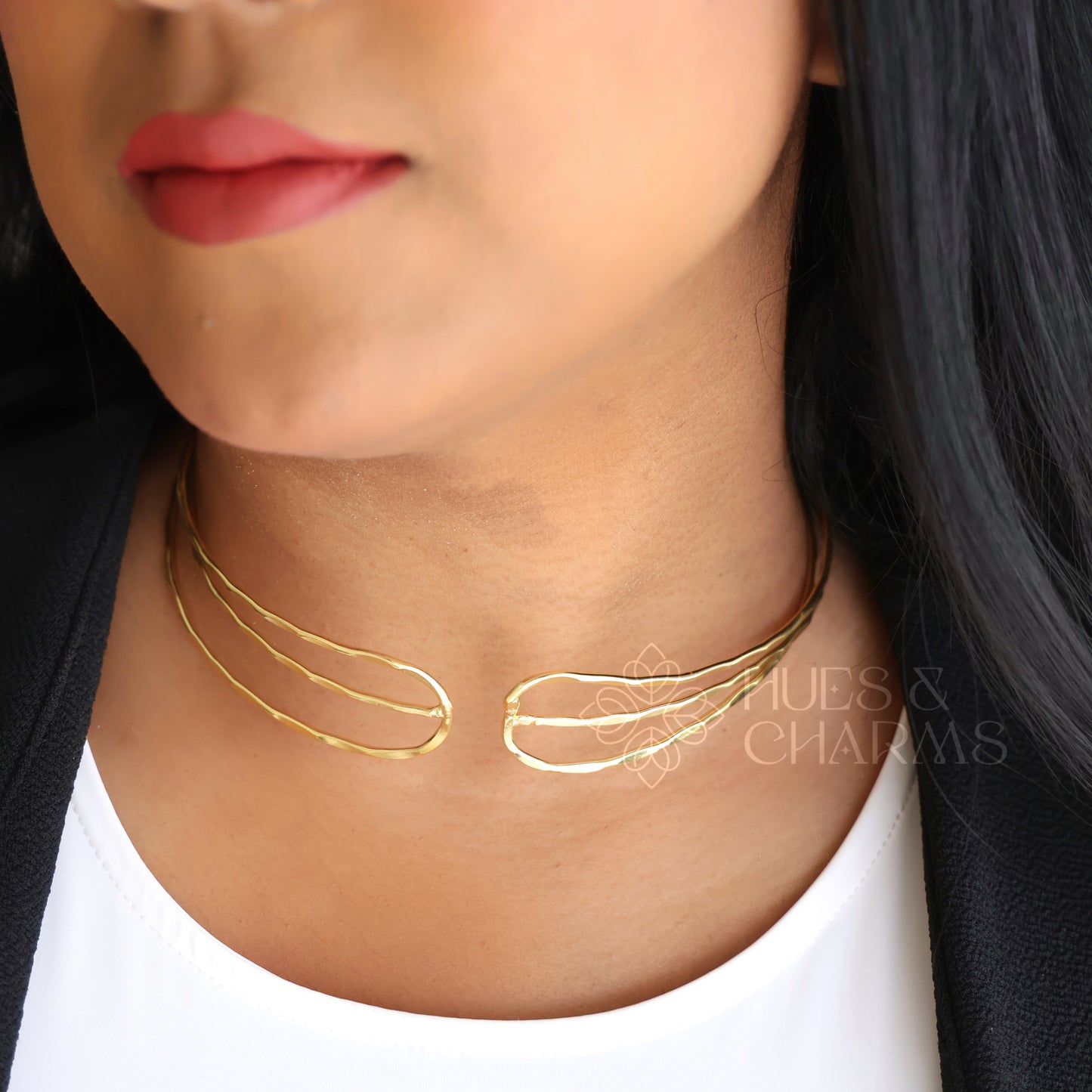 GOLDEN MINIMAL ORLINA NECKCUFF