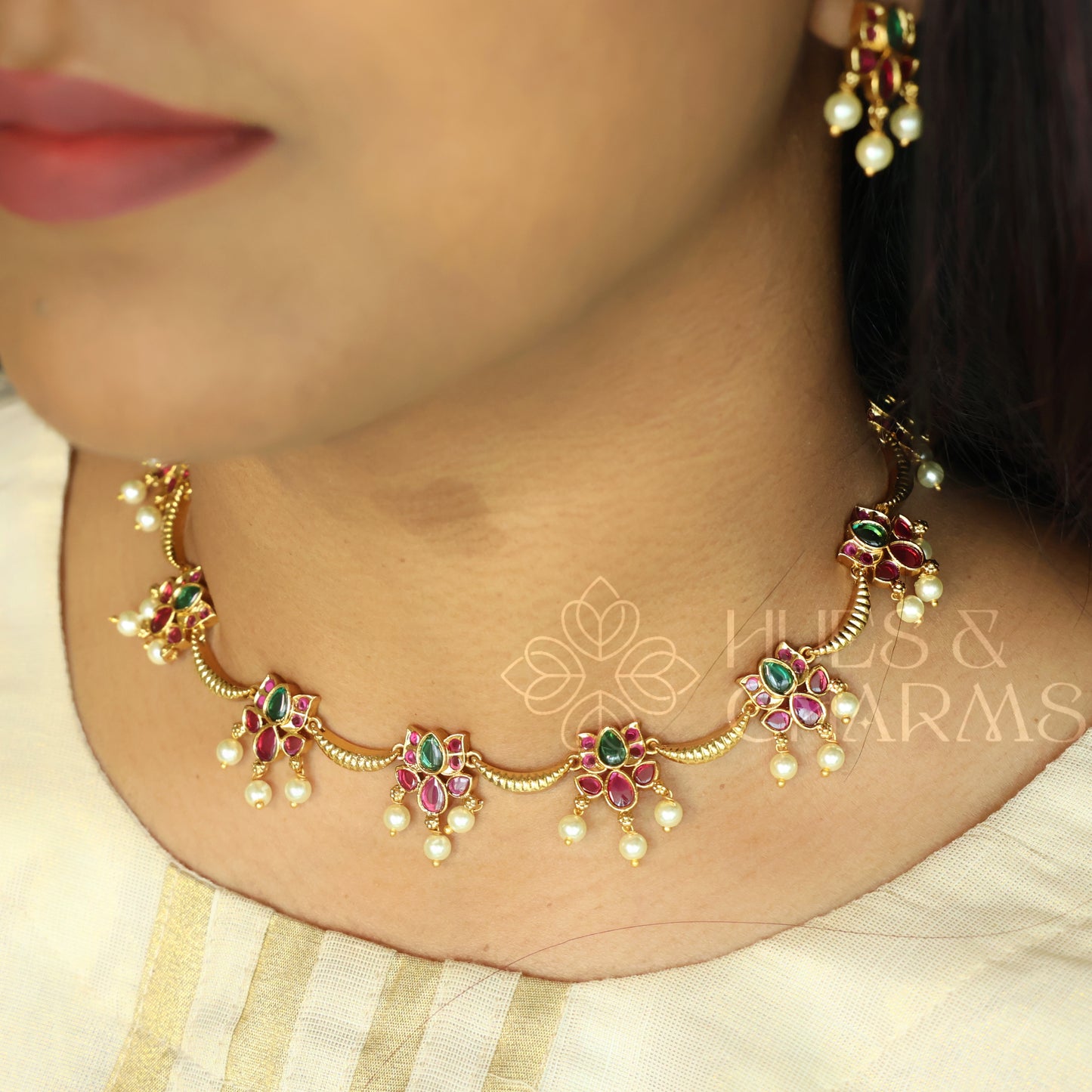 GOLDEN PADMARAGA NECKLACE SET WITH PEARLS