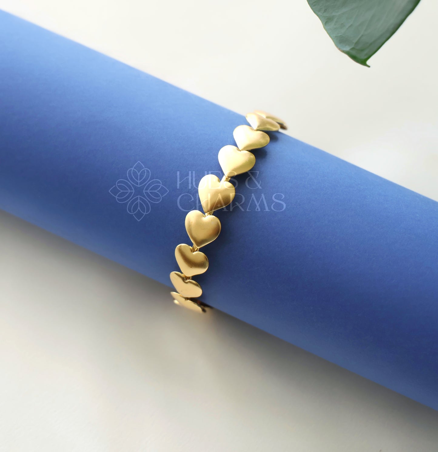 GOLDEN ADJUSTABLE HEART SHAPED BANGLE