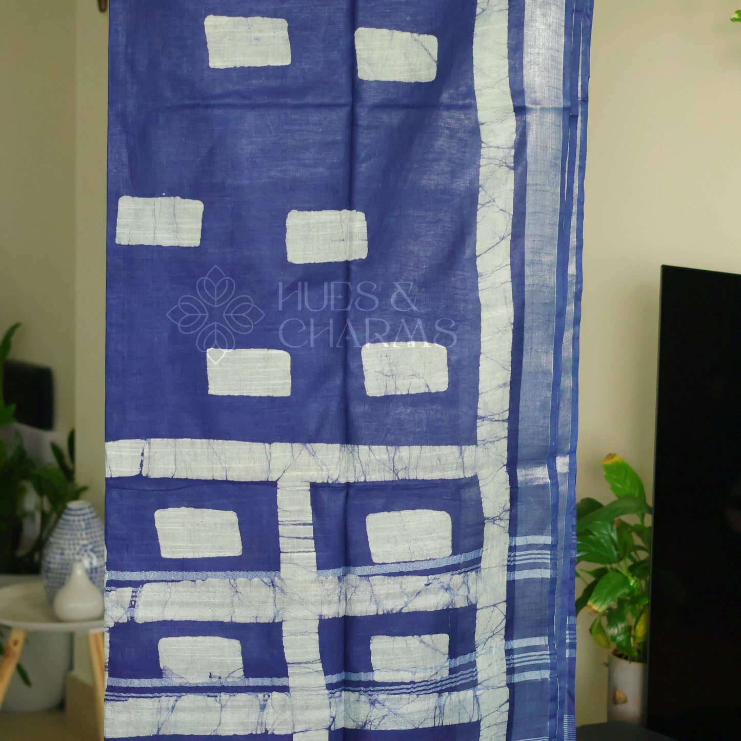 Tuser Linen Box Batik Saree