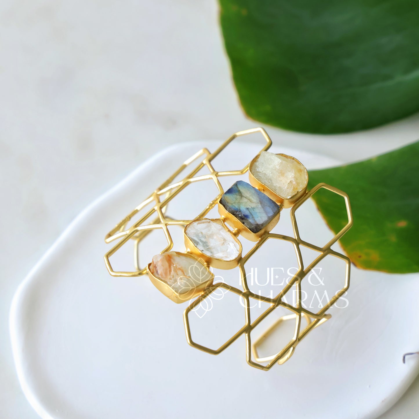GOLDEN PRISMA RAW STONE CUFF ADJUSTABLE BANGLE(COLOURS AVAILABLE)