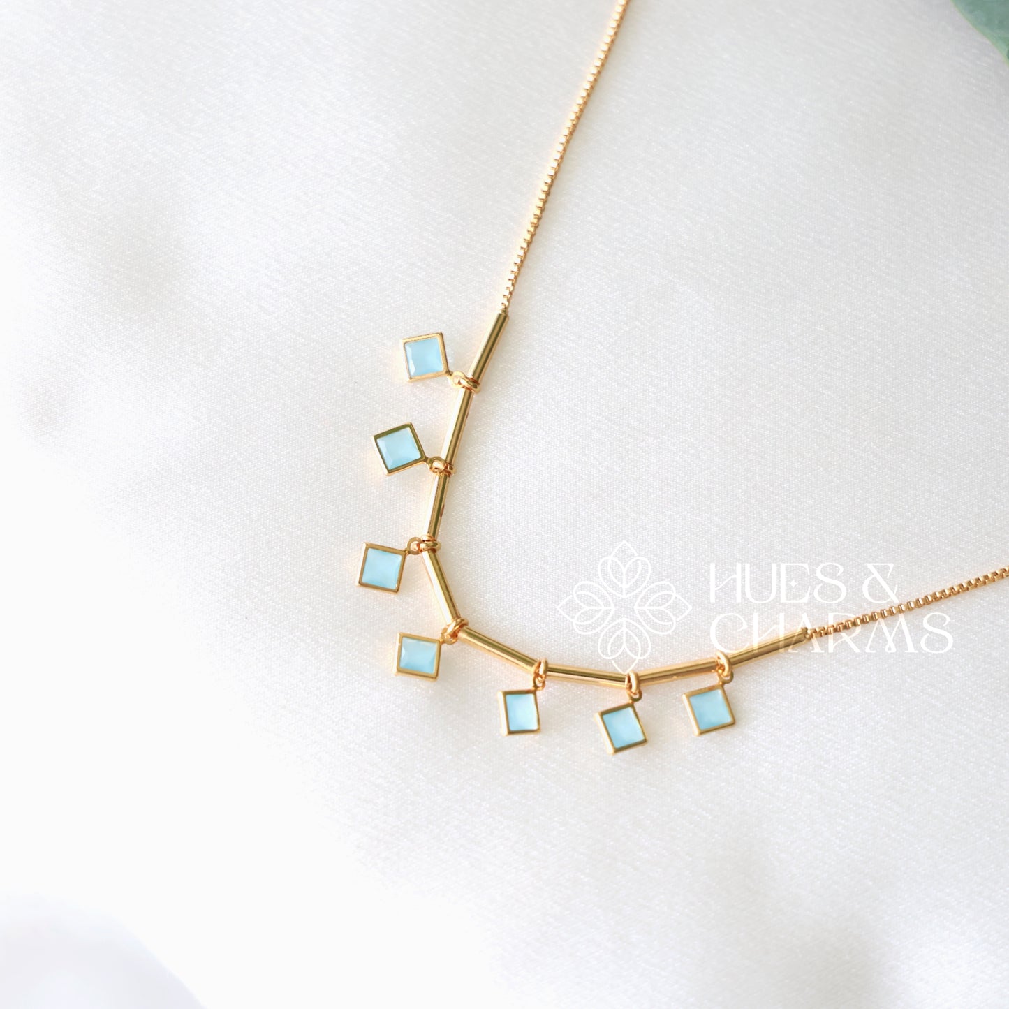 GLOSSY SQUARE DROP SIMPLE NECKLACE (COLOURS AVAILABLE)
