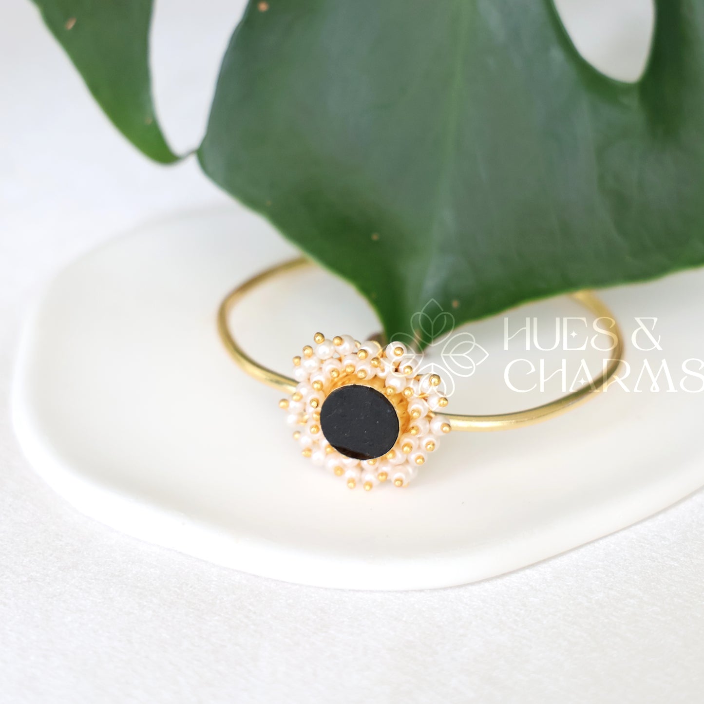 GOLDEN RAW STONE BANGLE WITH CLUSTER PEARLS (COLOURS AVAILABLE)