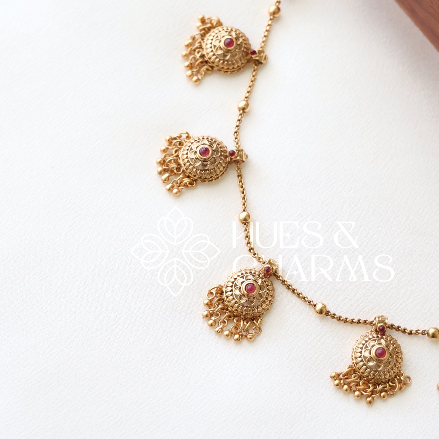 SIMPLE ANTIQUE BALL NECKLACE SET