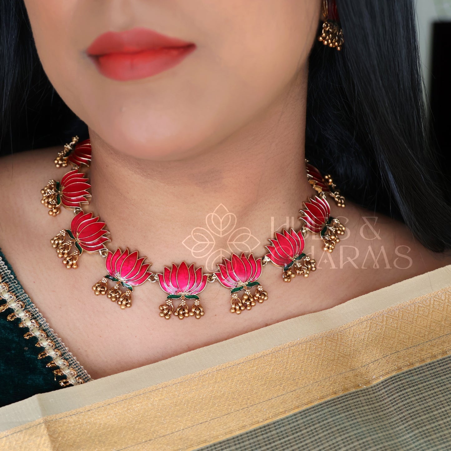 GOLDEN LOTUS BLOOM NECKLACE SET WITH GHUNGROO (COLOURS AVAILABLE)