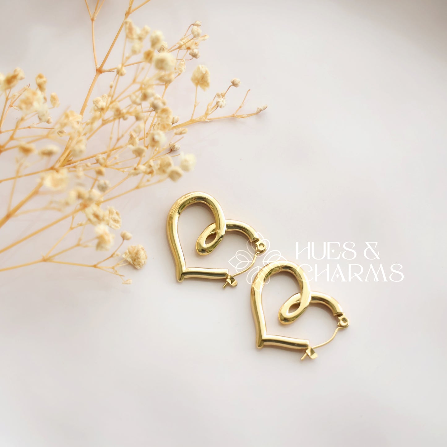 GOLDEN HEART HOOPS