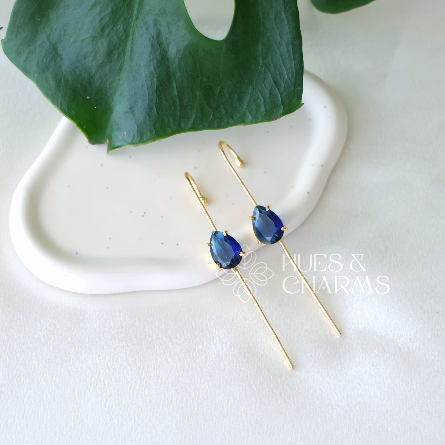 GOLDEN GLOSSY DROP SHAPE EAR CUFF