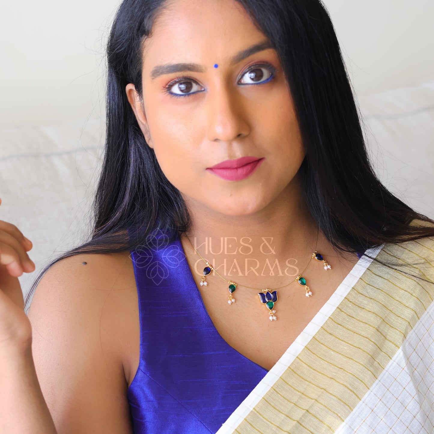 LOTUS FLOATING NECKPIECE - BLUE & GREEN