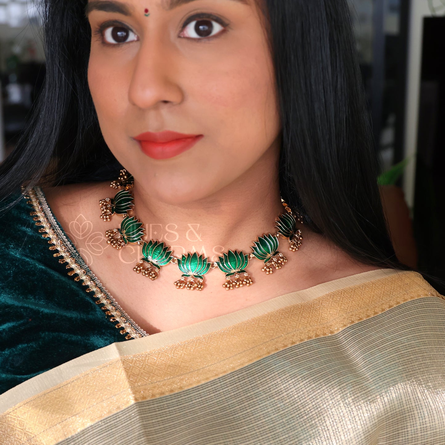 GOLDEN LOTUS BLOOM NECKLACE SET WITH GHUNGROO (COLOURS AVAILABLE)