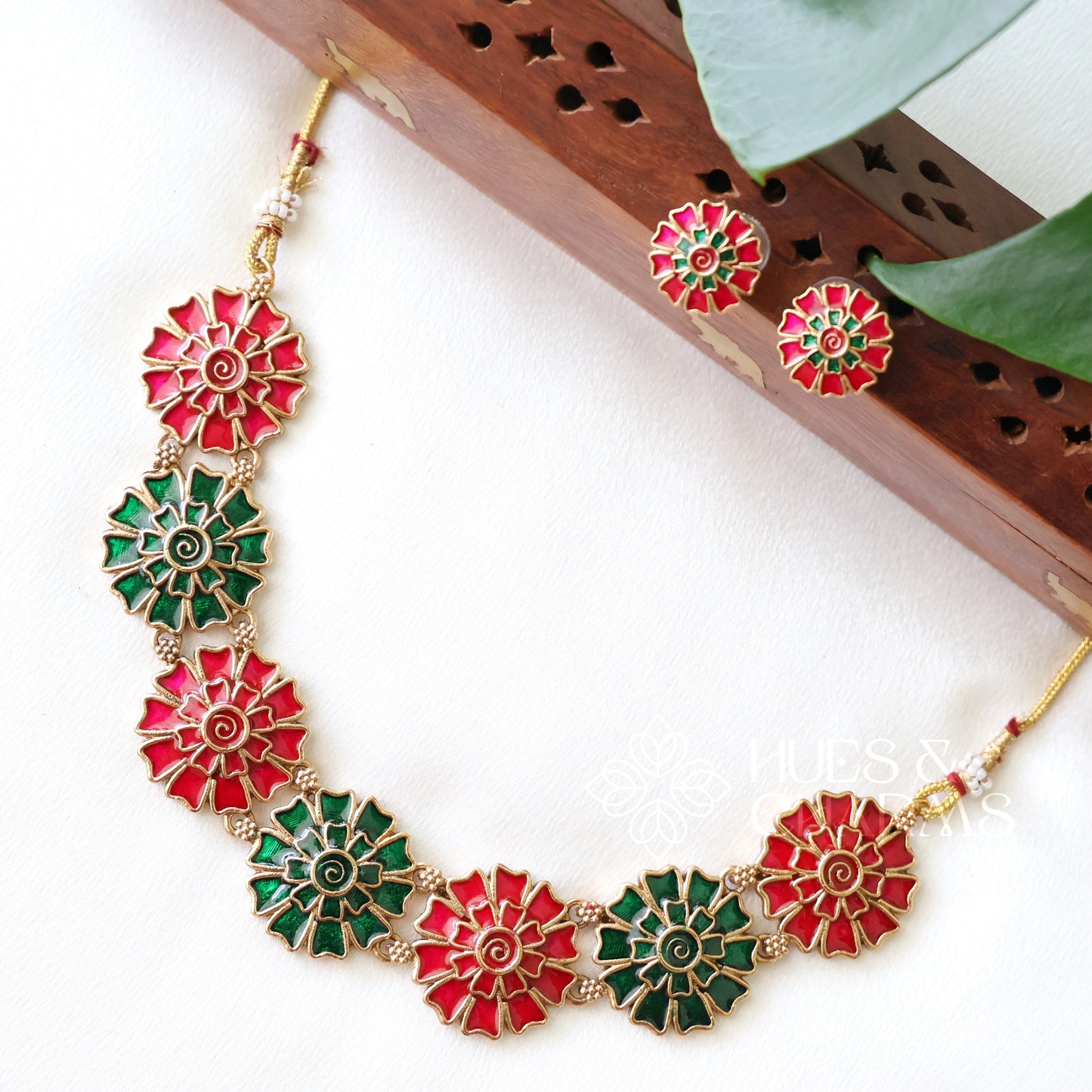 ENAMEL FLORAL NECKLACE SET