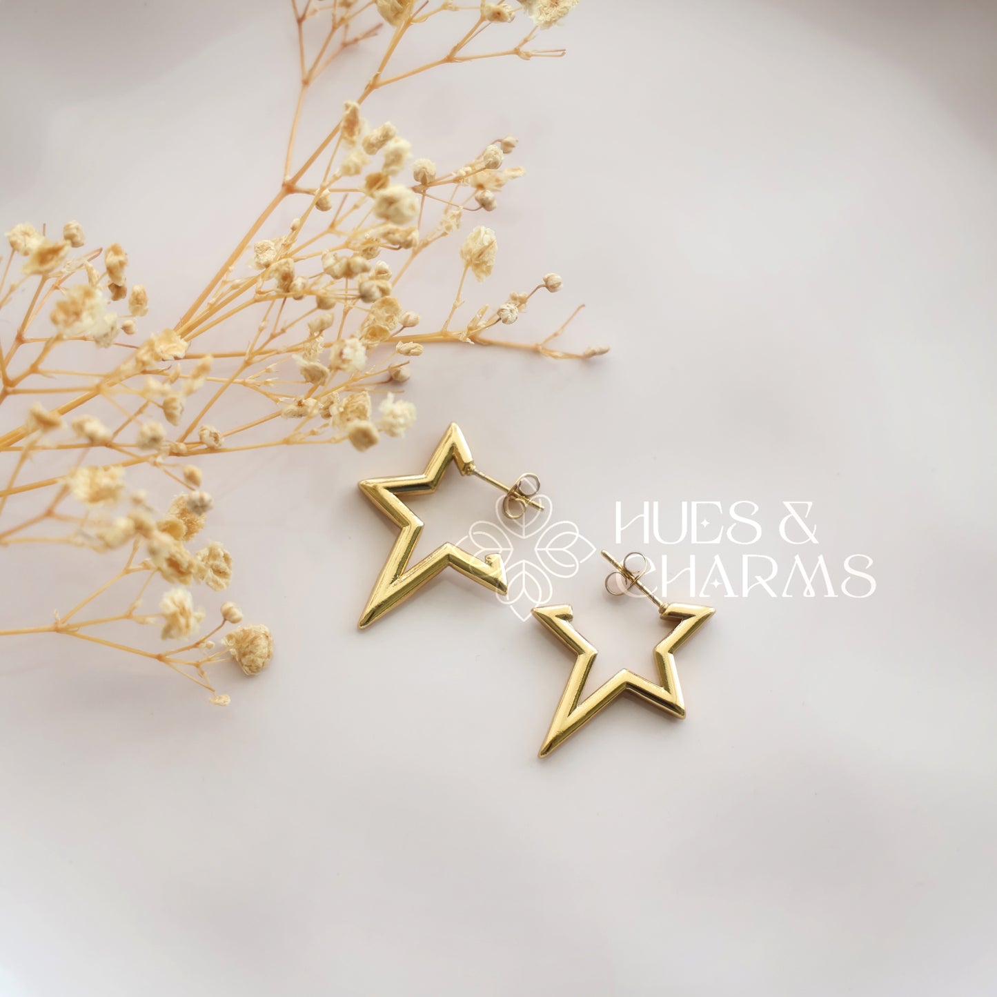 GOLDEN STAR HOOPS
