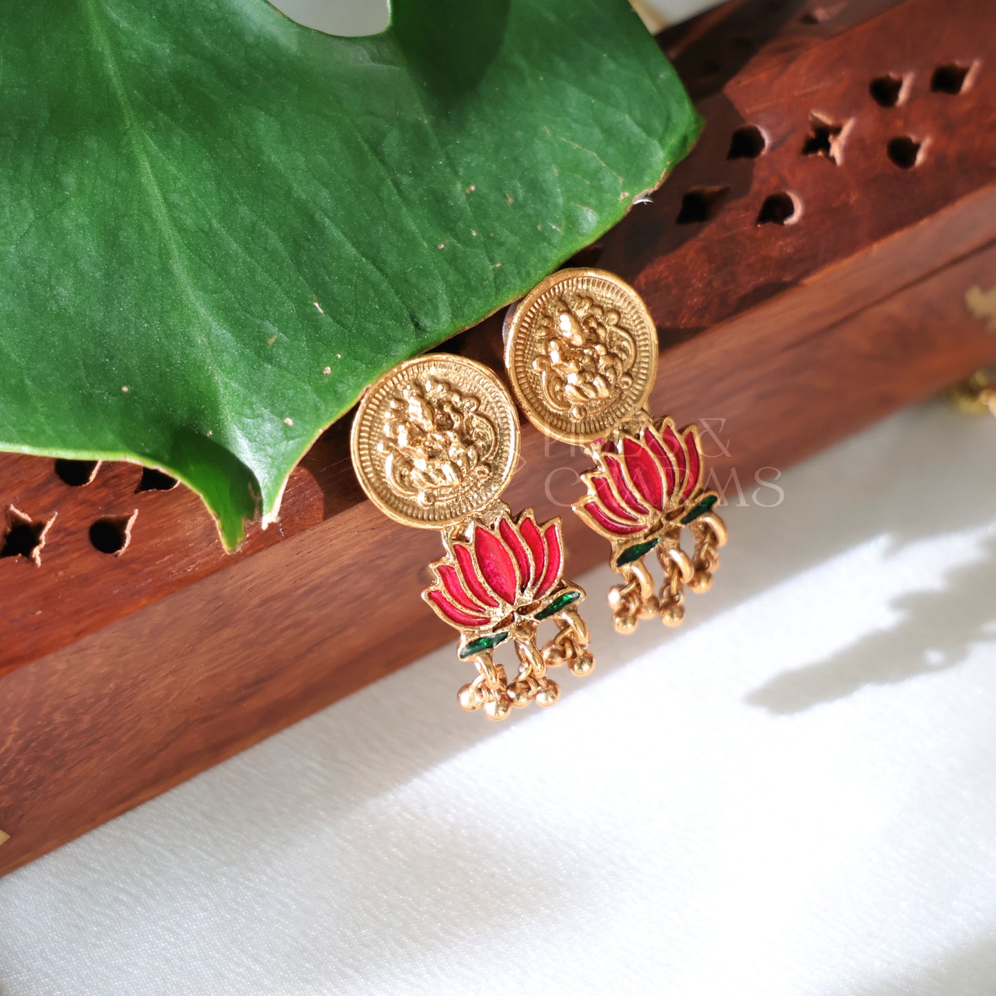 GOLDEN PADMA LAKSHMI COIN NECKLACE SET