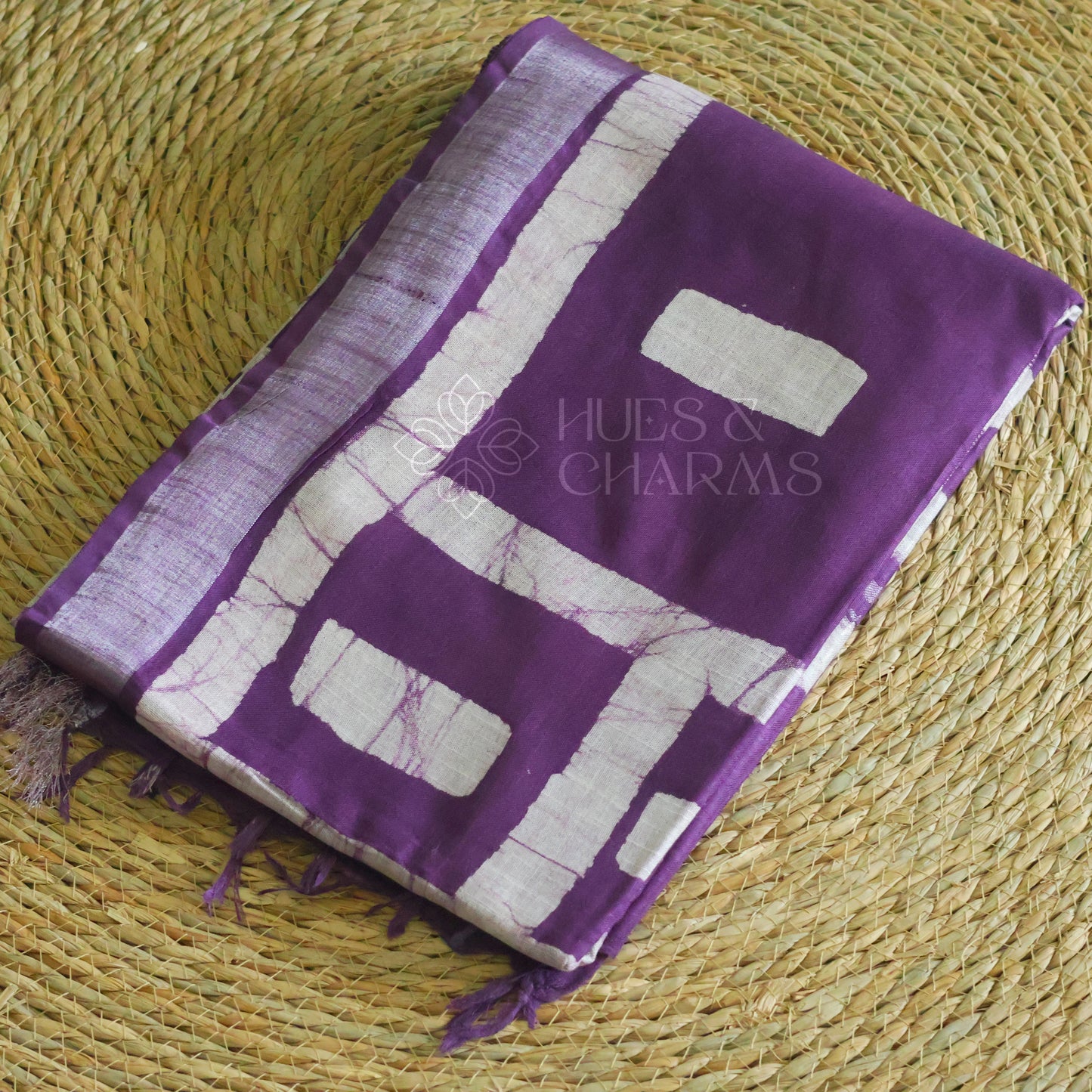 Tuser Linen Box Batik Saree