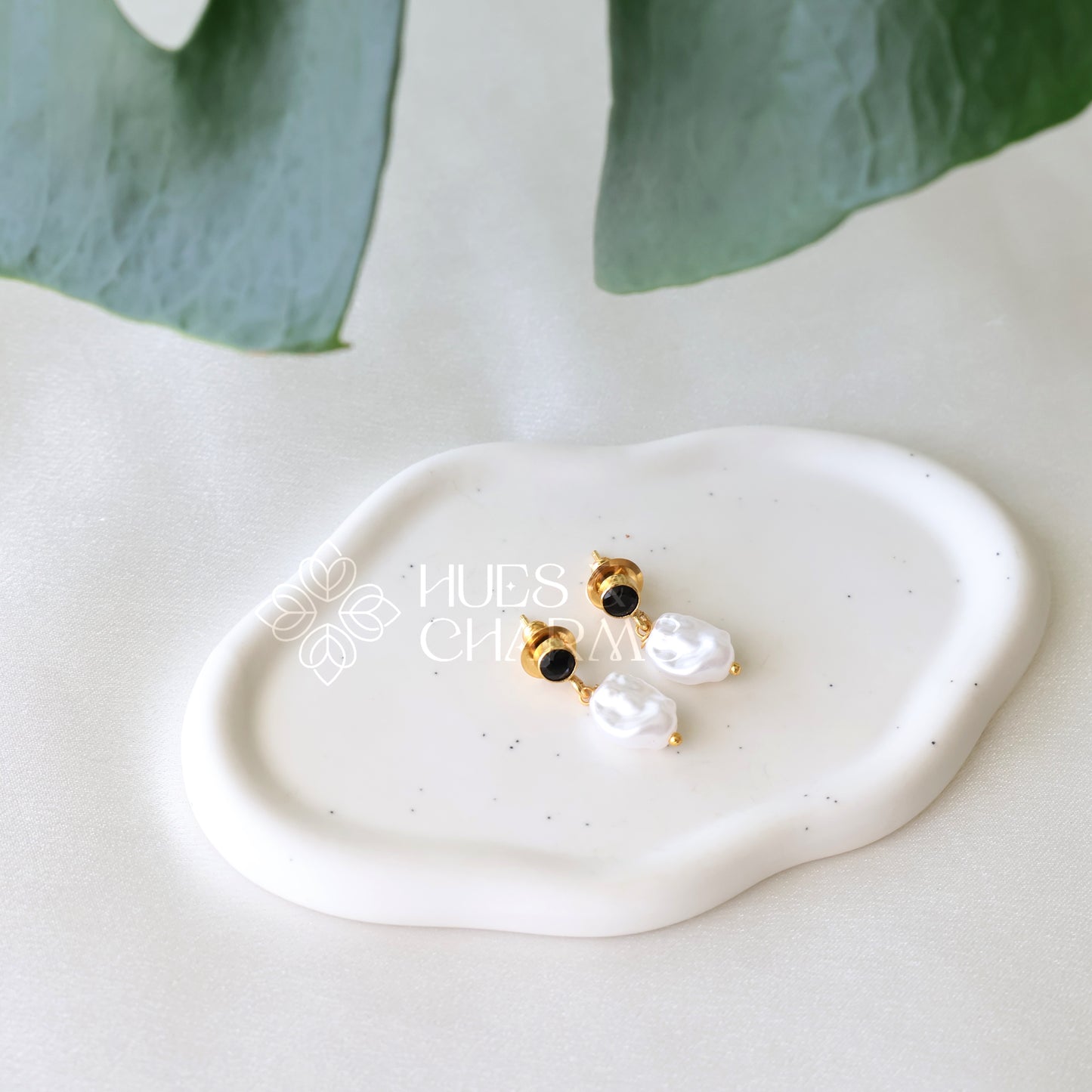 GOLDEN GLOSSY PEARL DROP SMALL EARRINGS (COLOURS AVAILABLE)