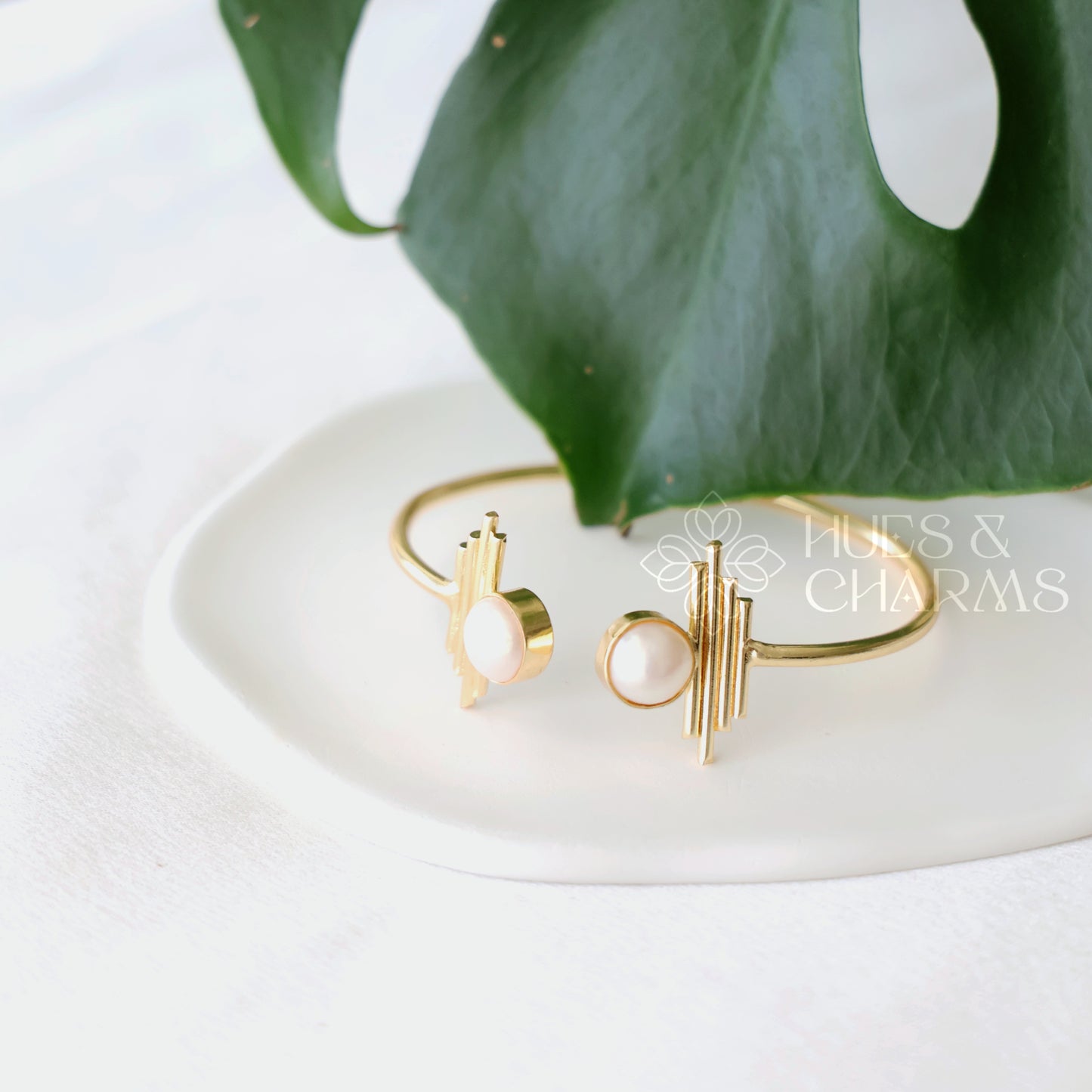 GOLDEN LUNA BANGLE WITH PEARLS