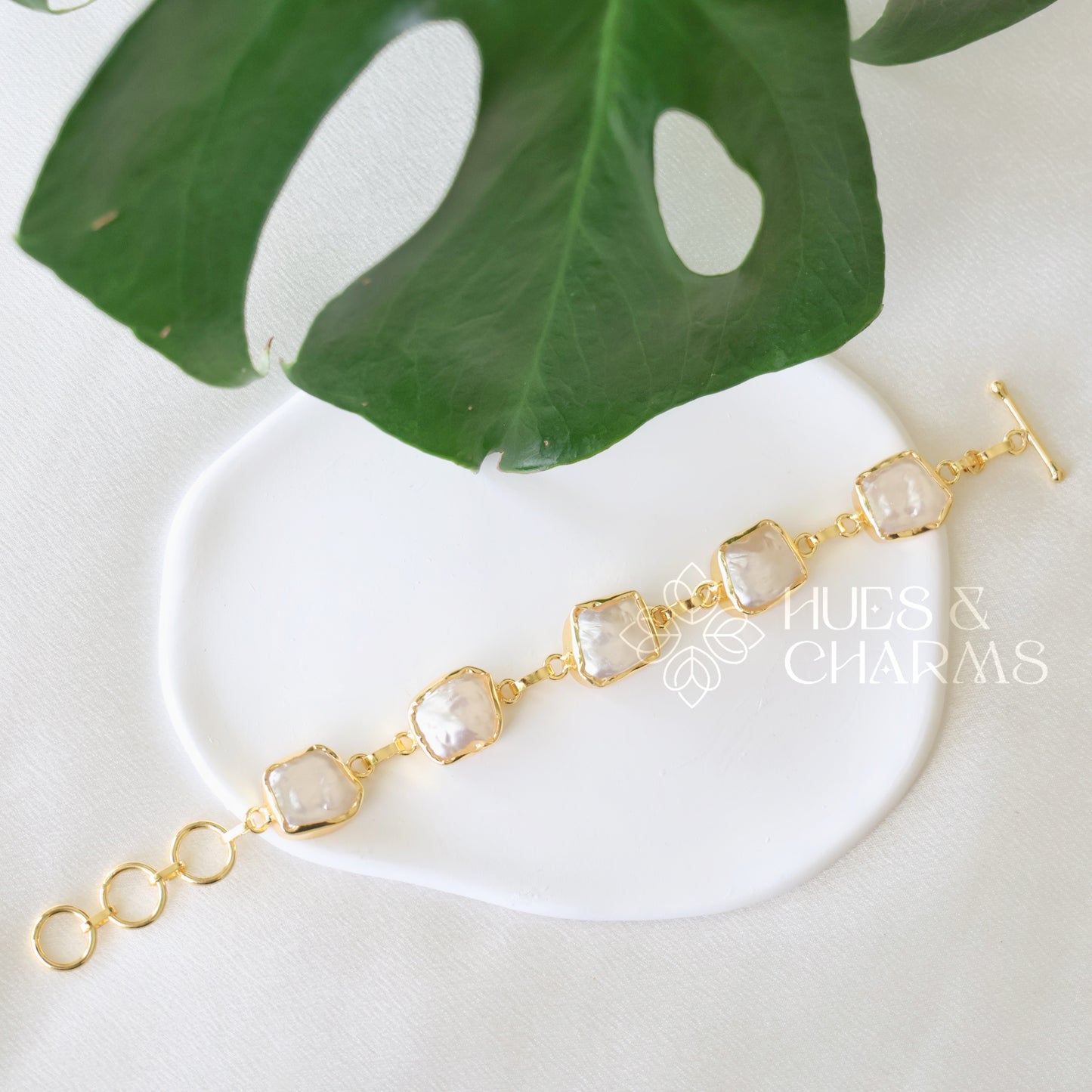GOLDEN PEARL BRACELET