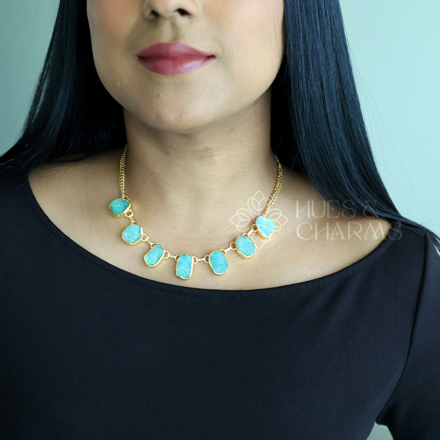 GOLDEN 7 RAW STONE BOLD NECKPIECE