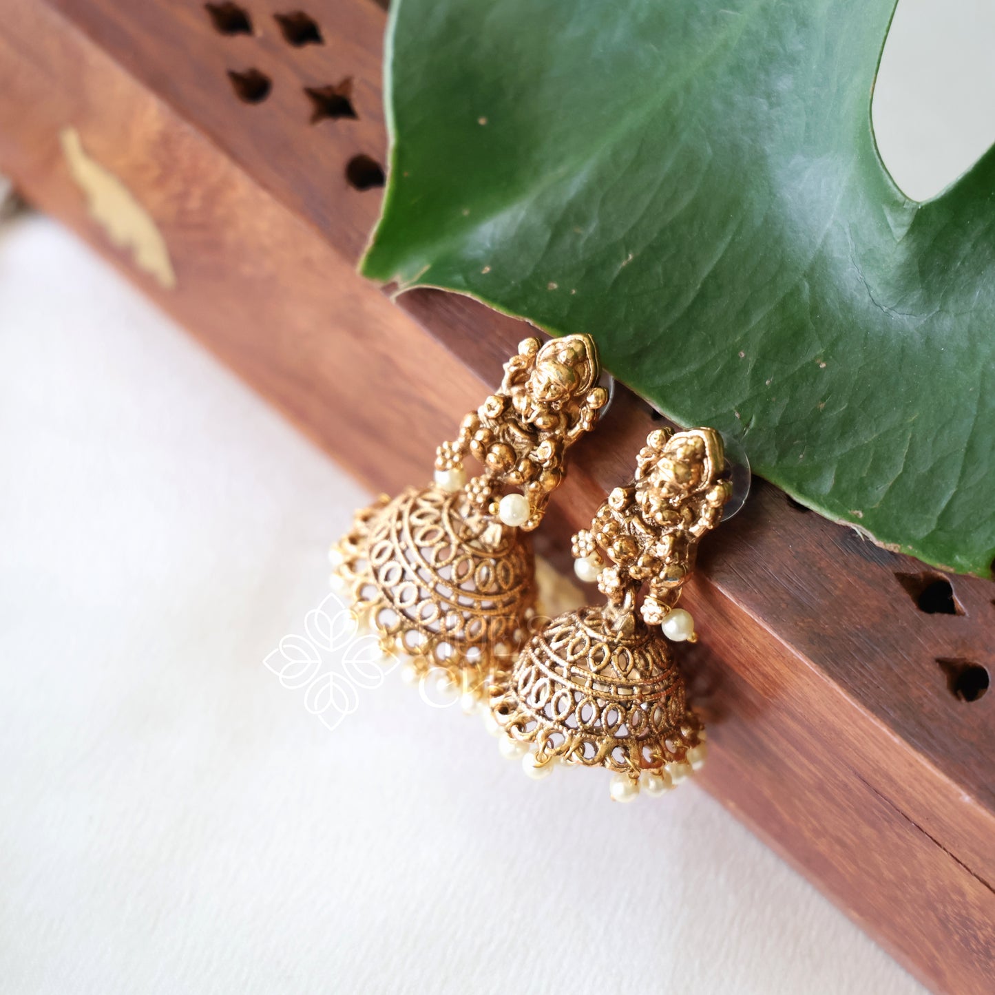 STATEMENT RATNA PADMA LAKSHMI NECKLACE SET