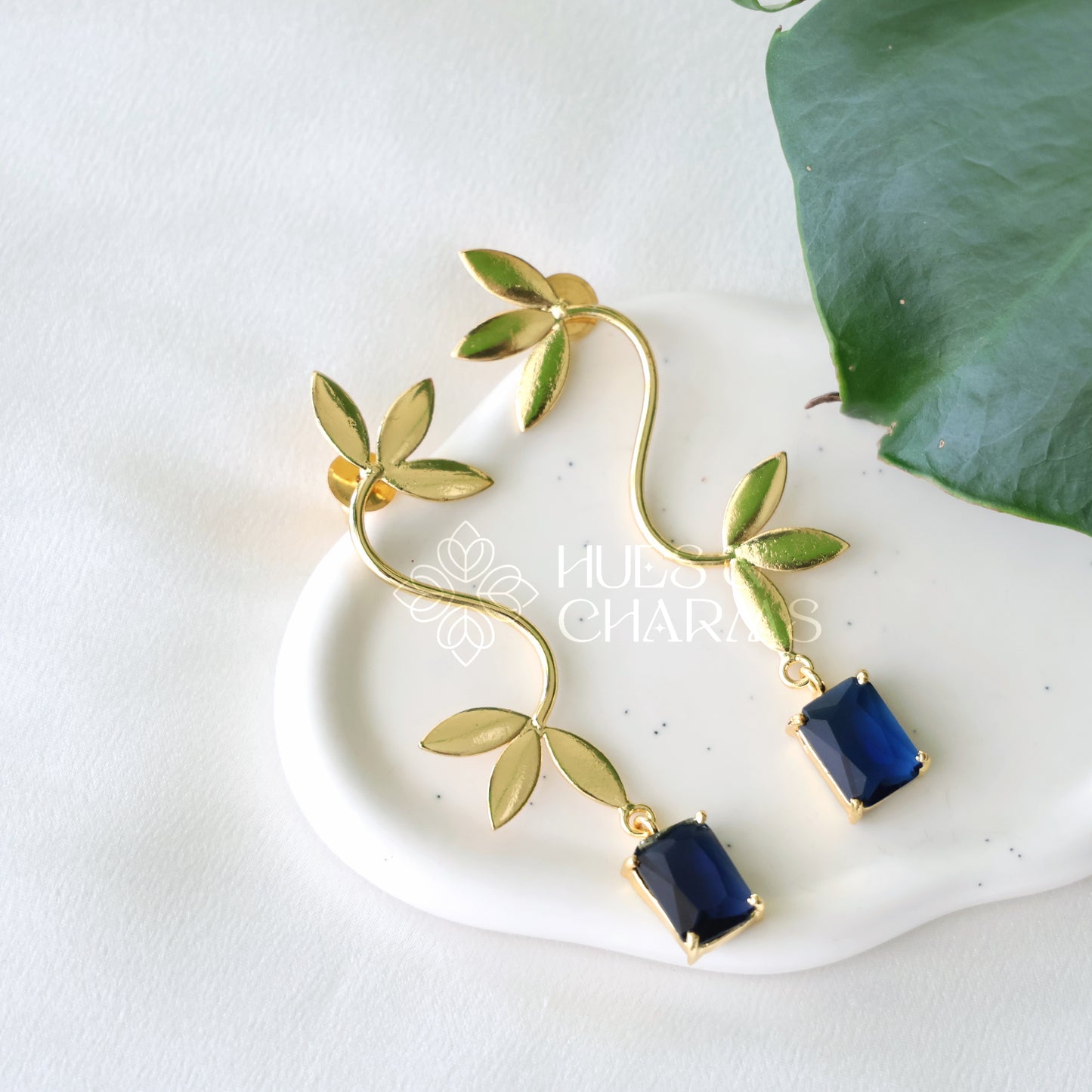 GOLDEN GLOSSY LEAFY GRACE EARRING (COLOURS AVAILABLE)